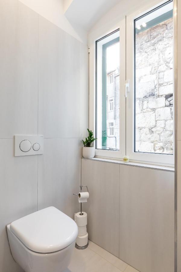 Adriatik Lux Teatro 2 Apartment Сплит Екстериор снимка