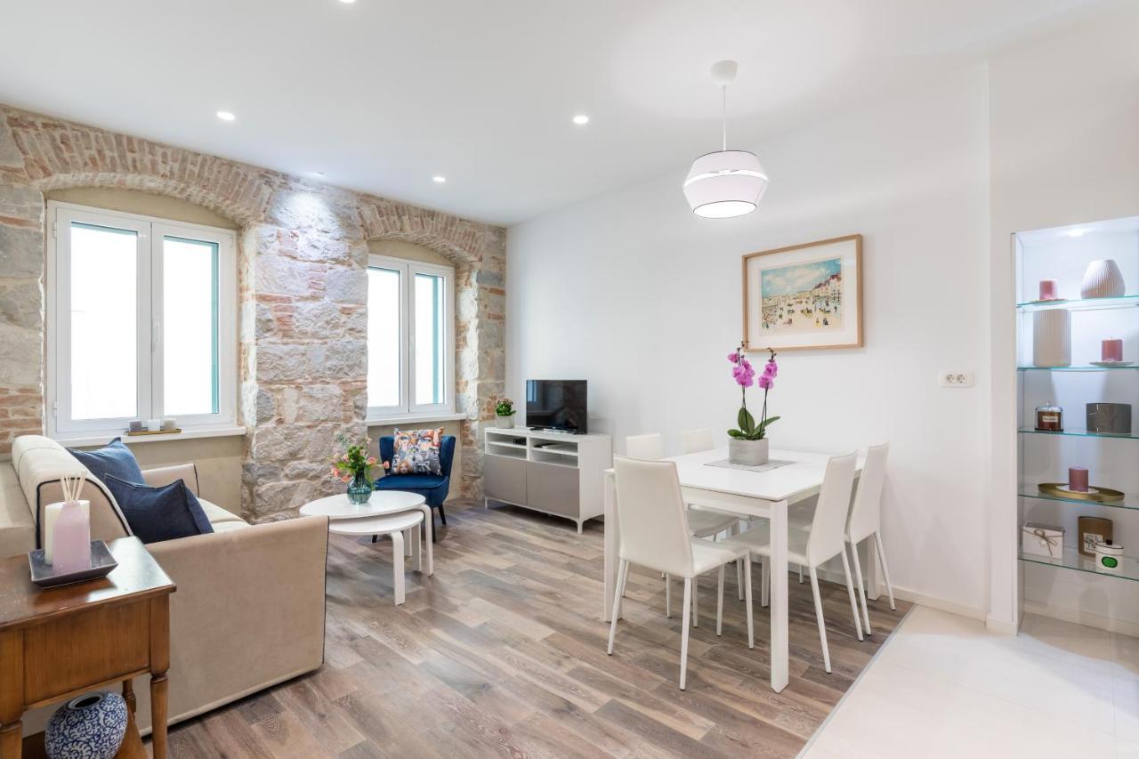 Adriatik Lux Teatro 2 Apartment Сплит Екстериор снимка